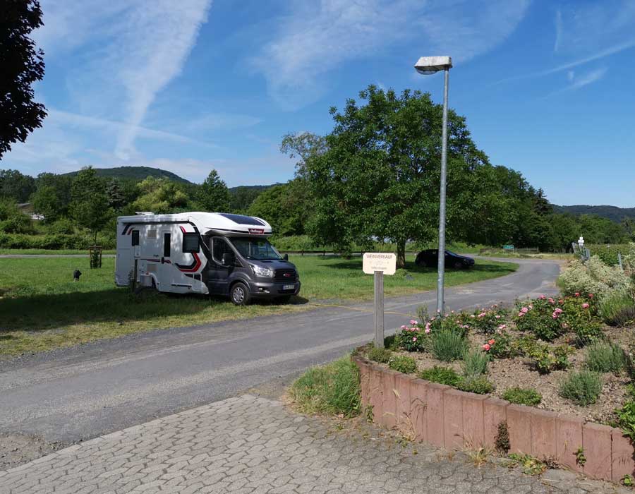 Wohnmobilplatz am Weingut